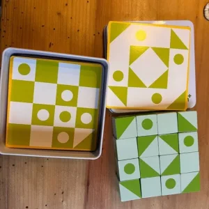 Primit Puzzle cu Blocuri Ascunse de la clientul S***e.