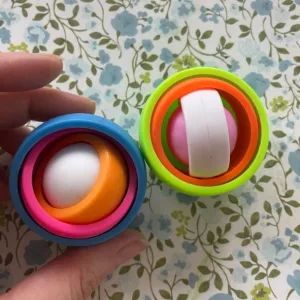 Am primit Infinite Flip Ball Finger Fidget Spinner de la clientul B***b.