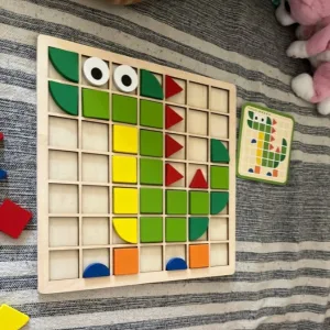 Primit Puzzle Mozaic din Forme Geometrice din lemn de la clientul K***e.