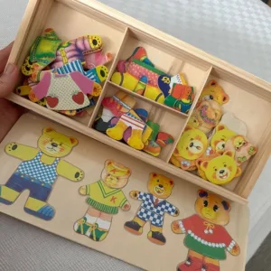 Set de puzzle pentru îmbrăcăminte din lemn primit de la clientul A***e.