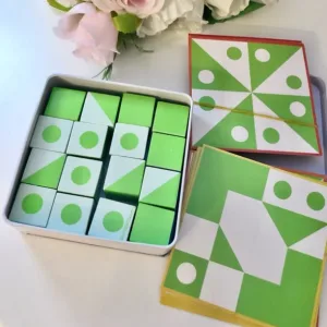 Primit Puzzle cu Model de Blocuri Ascunse de la clientul L***n.