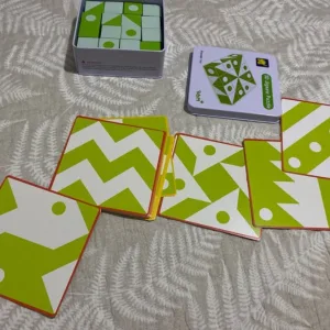 Am primit Puzzle-ul cu Blocuri Ascunse și Potrivire de Pattern de la clientul A***a.