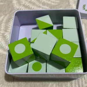 Primit Puzzle cu Blocuri Ascunse și Potrivire de Model de la clientul N***n.