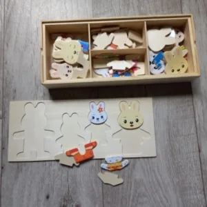Setul de puzzle din lemn Dress Up primit de la clientul T***e.